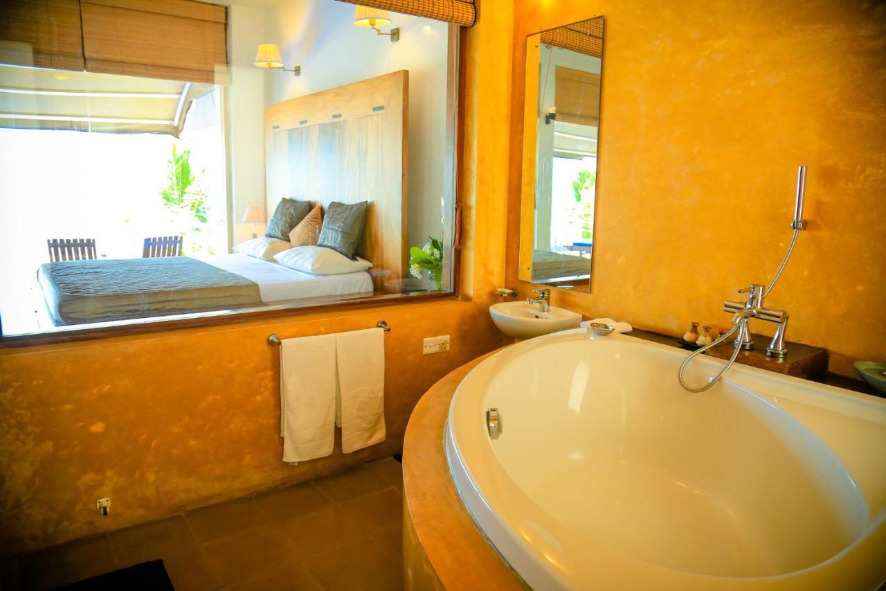 The Cove Hotel Negombo Kültér fotó