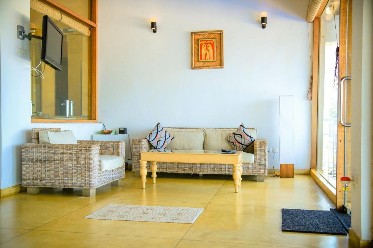 The Cove Hotel Negombo Kültér fotó