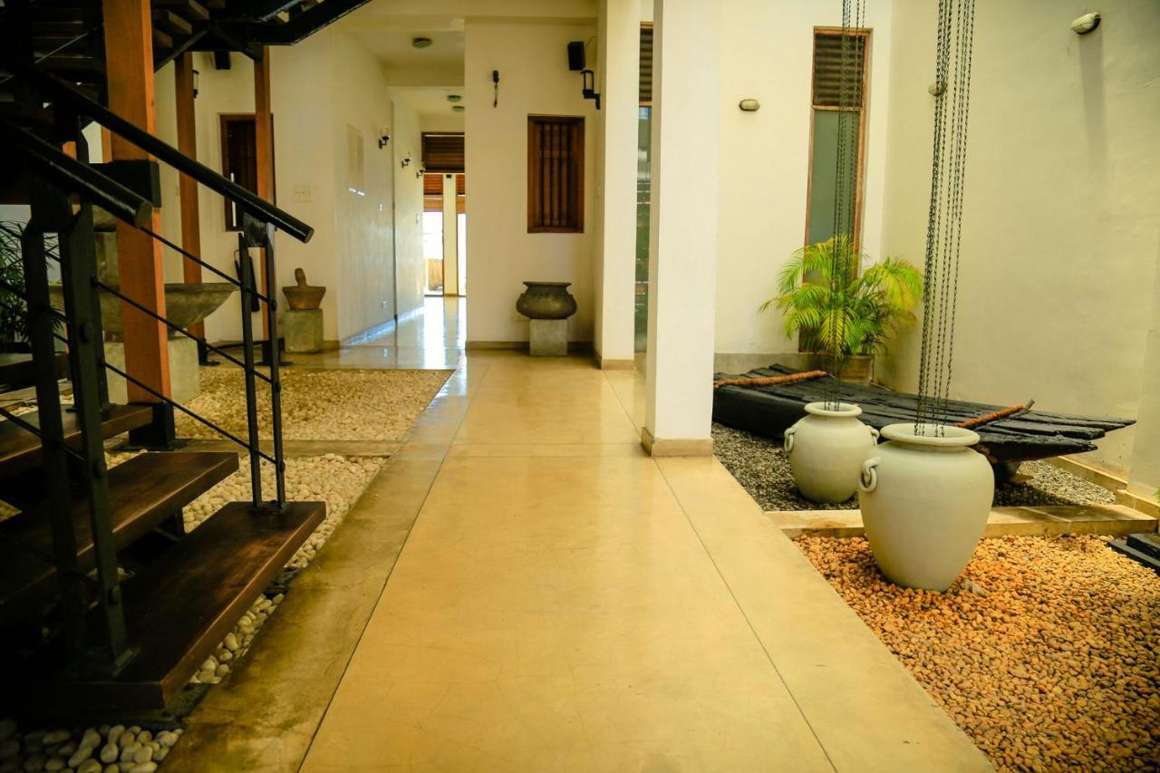 The Cove Hotel Negombo Kültér fotó